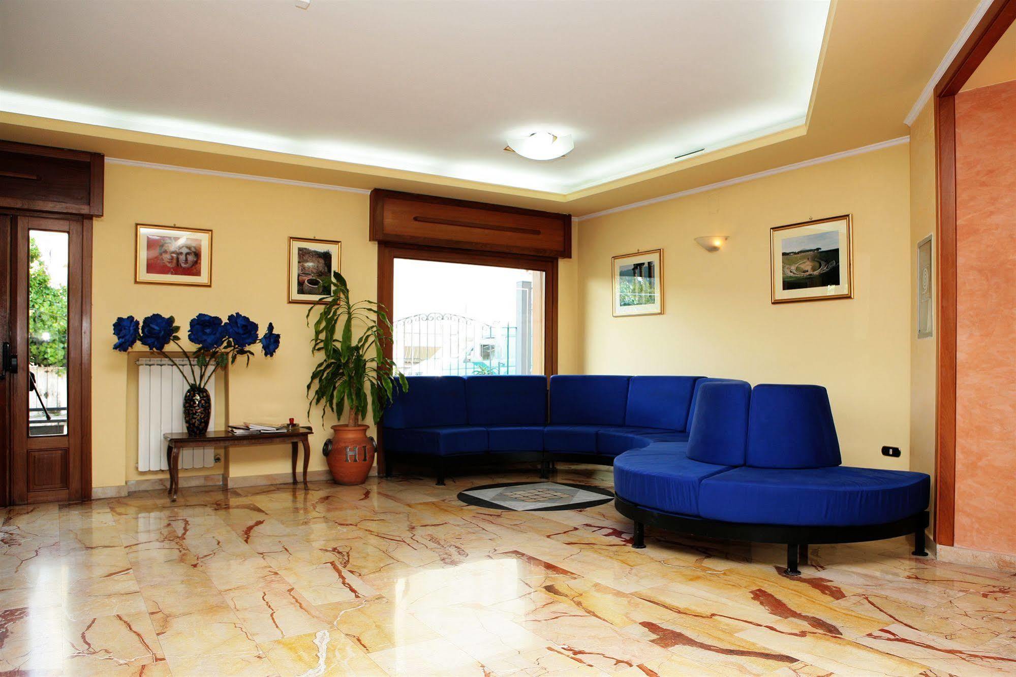 Hotel Iside Pompei Exterior photo