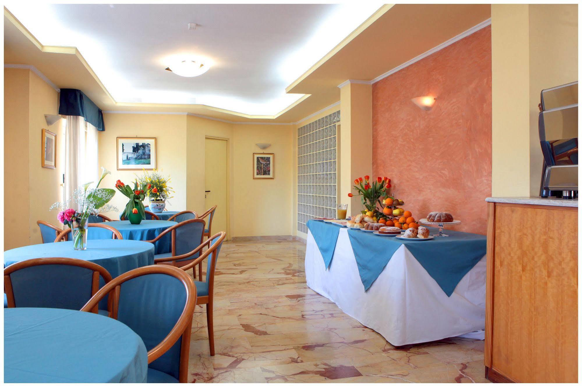 Hotel Iside Pompei Exterior photo