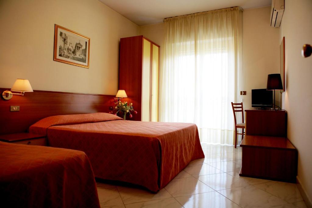 Hotel Iside Pompei Room photo